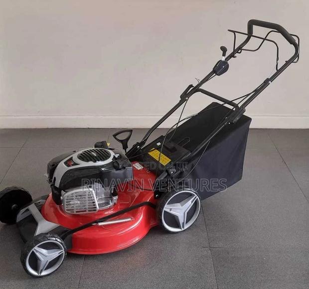 Briggs and Stratton Lawn Mower 21 Inches 161cc 5.4hp *Self Propelled