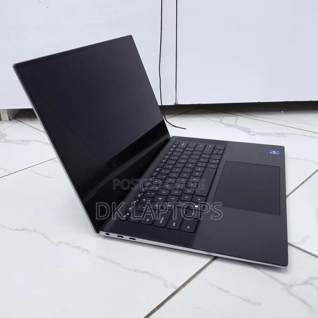 Laptop Dell Precision 5560 16GB Intel Core i9 SSD 512GB - thumbnail 2