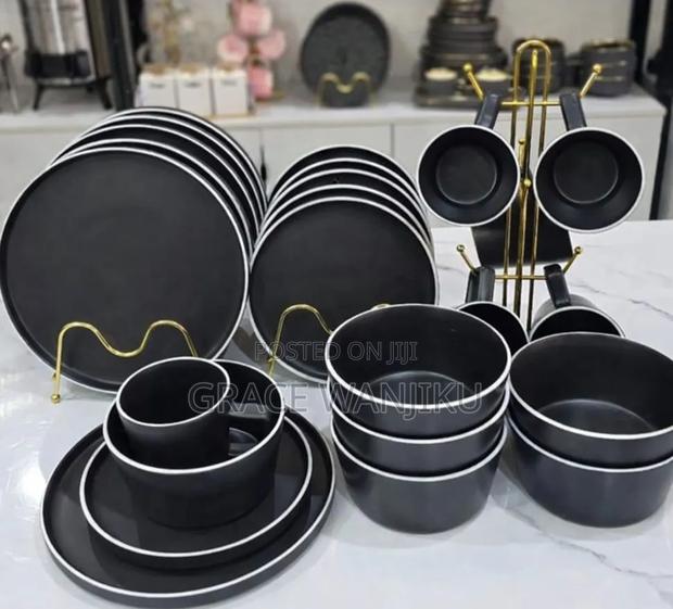 24pc Dinner Set
Mate Black