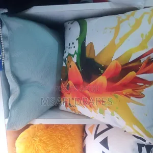 Decorative Throw Pillows
