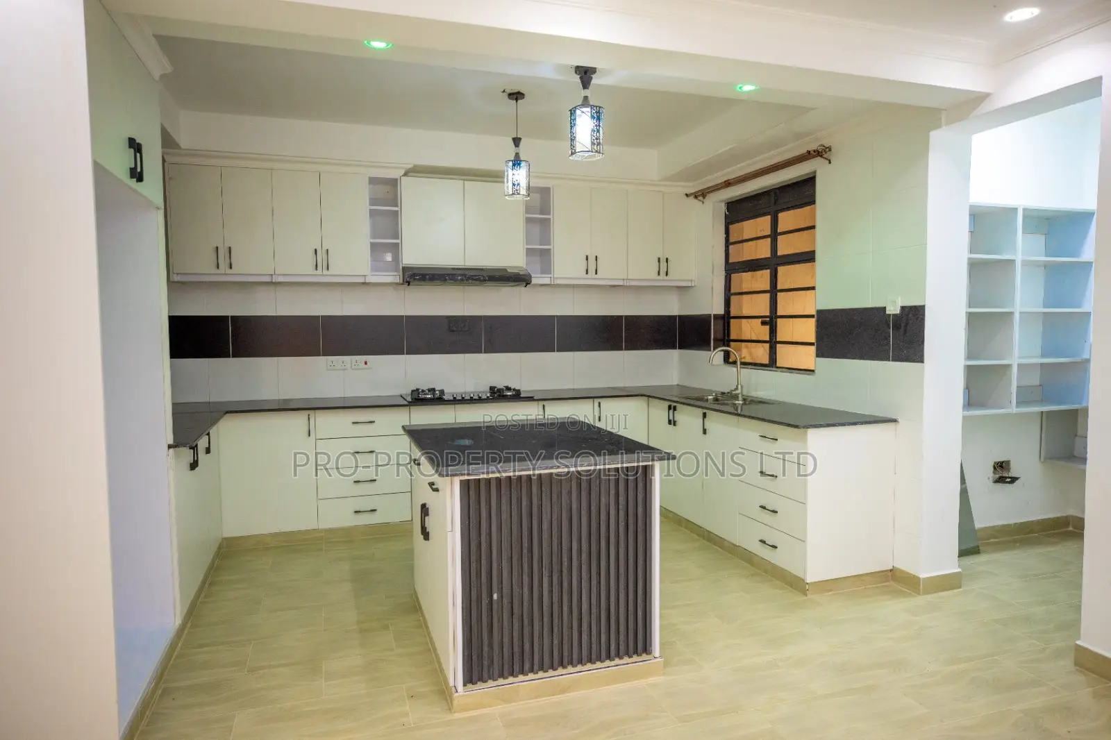 4bdrm Maisonette in Kenyatta Road, Juja for sale