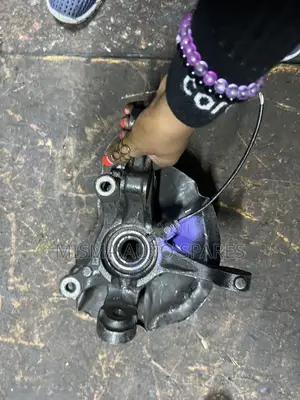 Mirage Front Hub