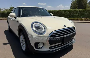 Mini Clubman 2019 Ivory