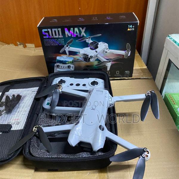 S101 Beginner-Friendly Drone With Screen – Dual Camera Flight Experie