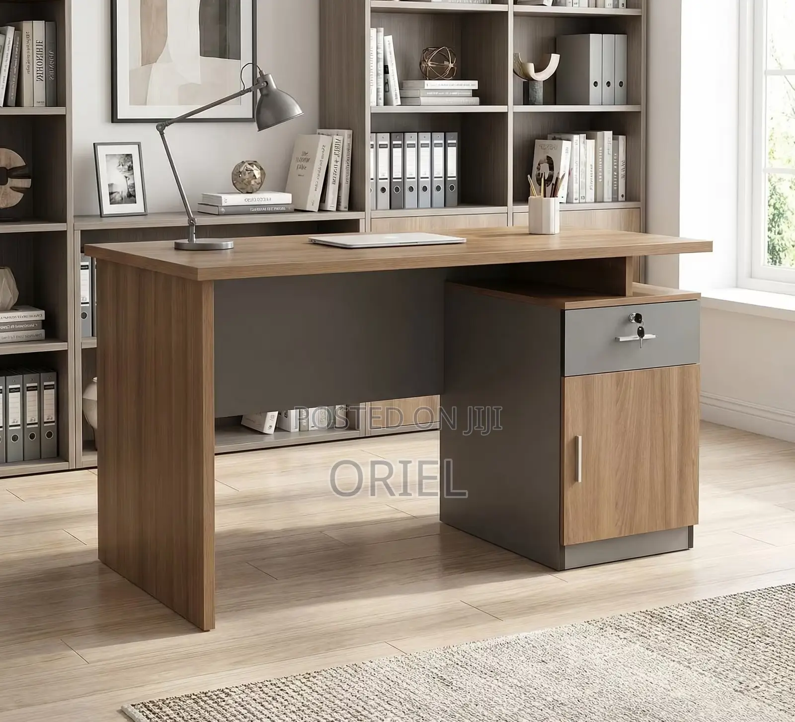 Executive Office Desk : 120cm Staff Desk