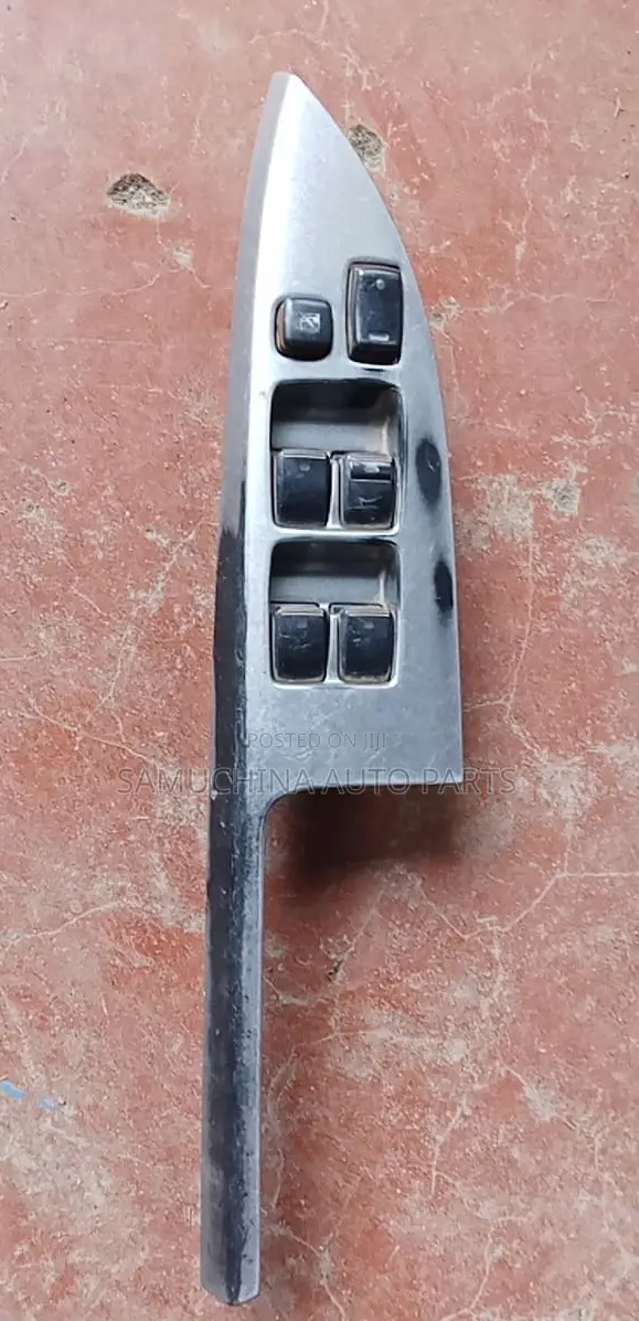Main Door Switch Toyota Caldina 240