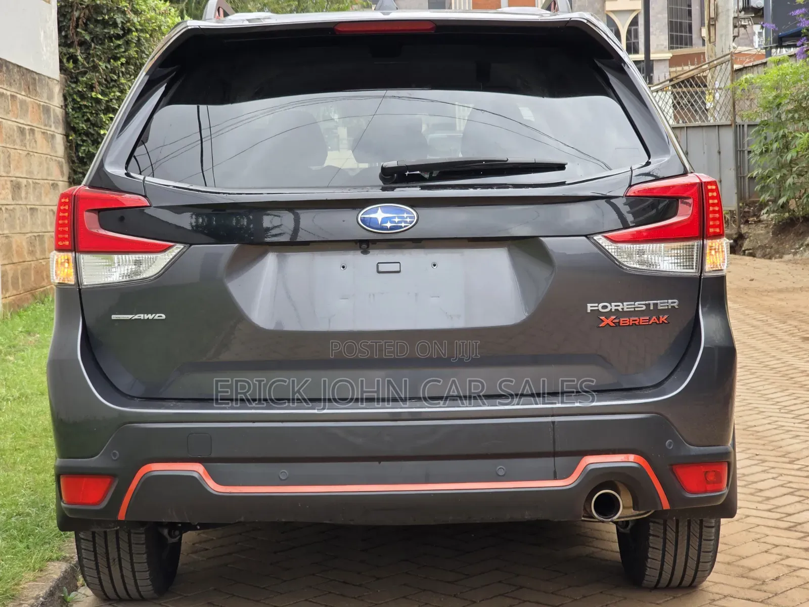 Subaru Forester Base AWD 2019 Gray