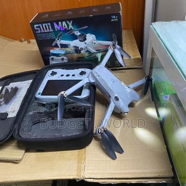 S101 Dual Lens Drone With LCD Screen Controller – Smart Flying Technol
