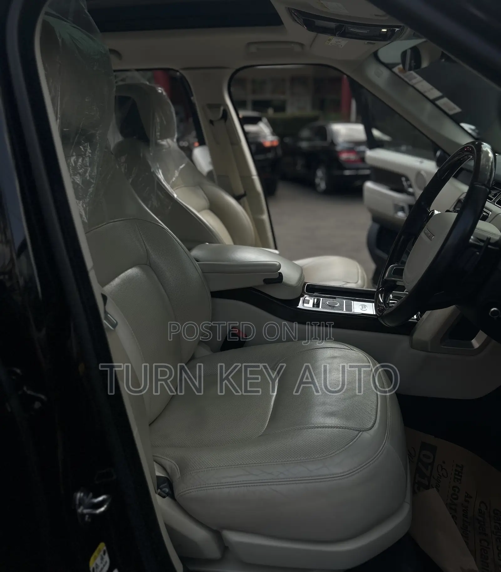 Land Rover Range Rover Vogue 2019 Black