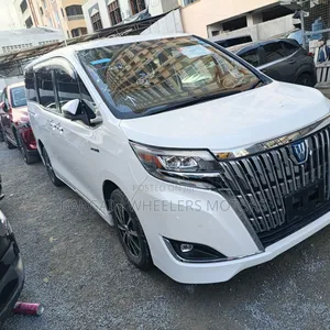 Toyota Esquire 2020 White