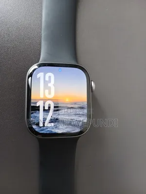 Apple Watch Series 11 42mm GPS 64gb Black, Fairly New