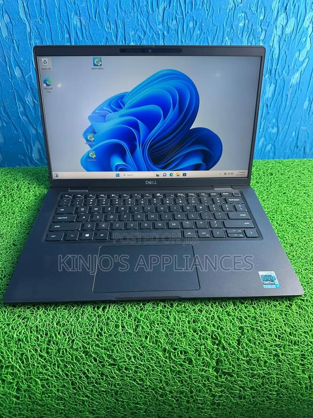 New Laptop Dell Latitude E7240 16GB Intel Core i7 SSD 256GB - main view