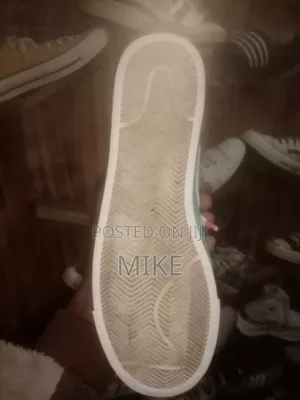 Mtush First Hand Camera Shoes