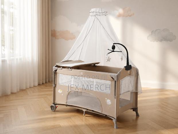 Baby Co Sleeper With Mosquito Net