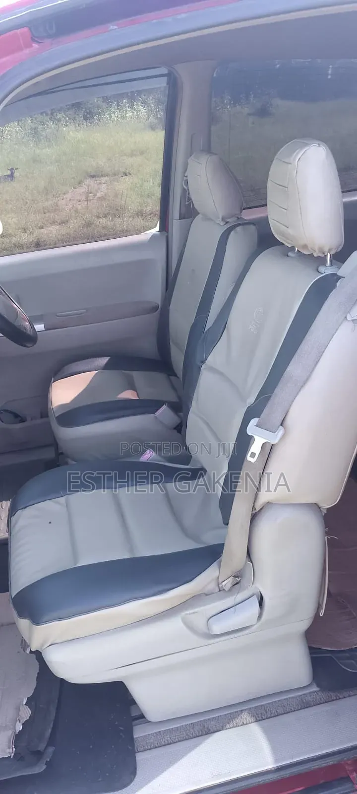 Toyota Porte 2009 Red