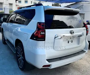 Toyota Land Cruiser Prado 2020 White