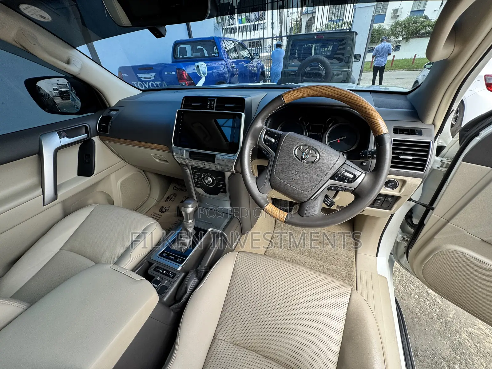 Toyota Land Cruiser Prado 2020 White