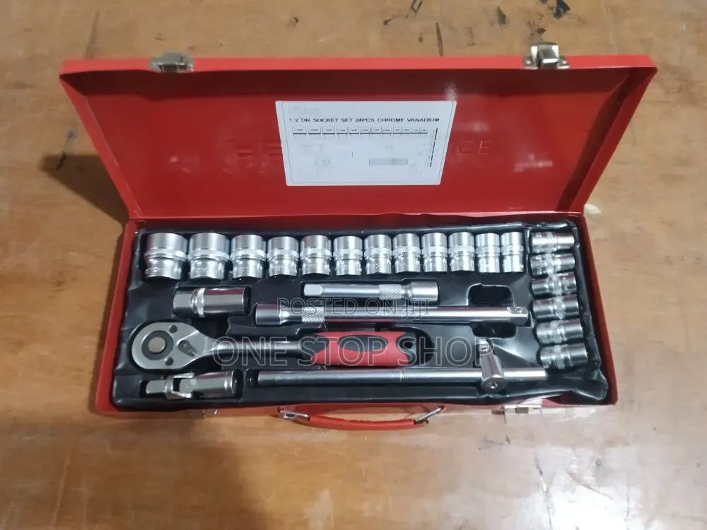 24pc 1/2" Drive Socket Set With Metric Sizes From 8_32mm