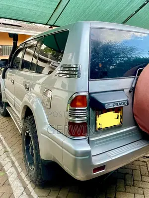 Toyota Land Cruiser Prado 2000 Silver