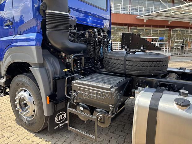 Ud Quester Truck - thumbnail 6