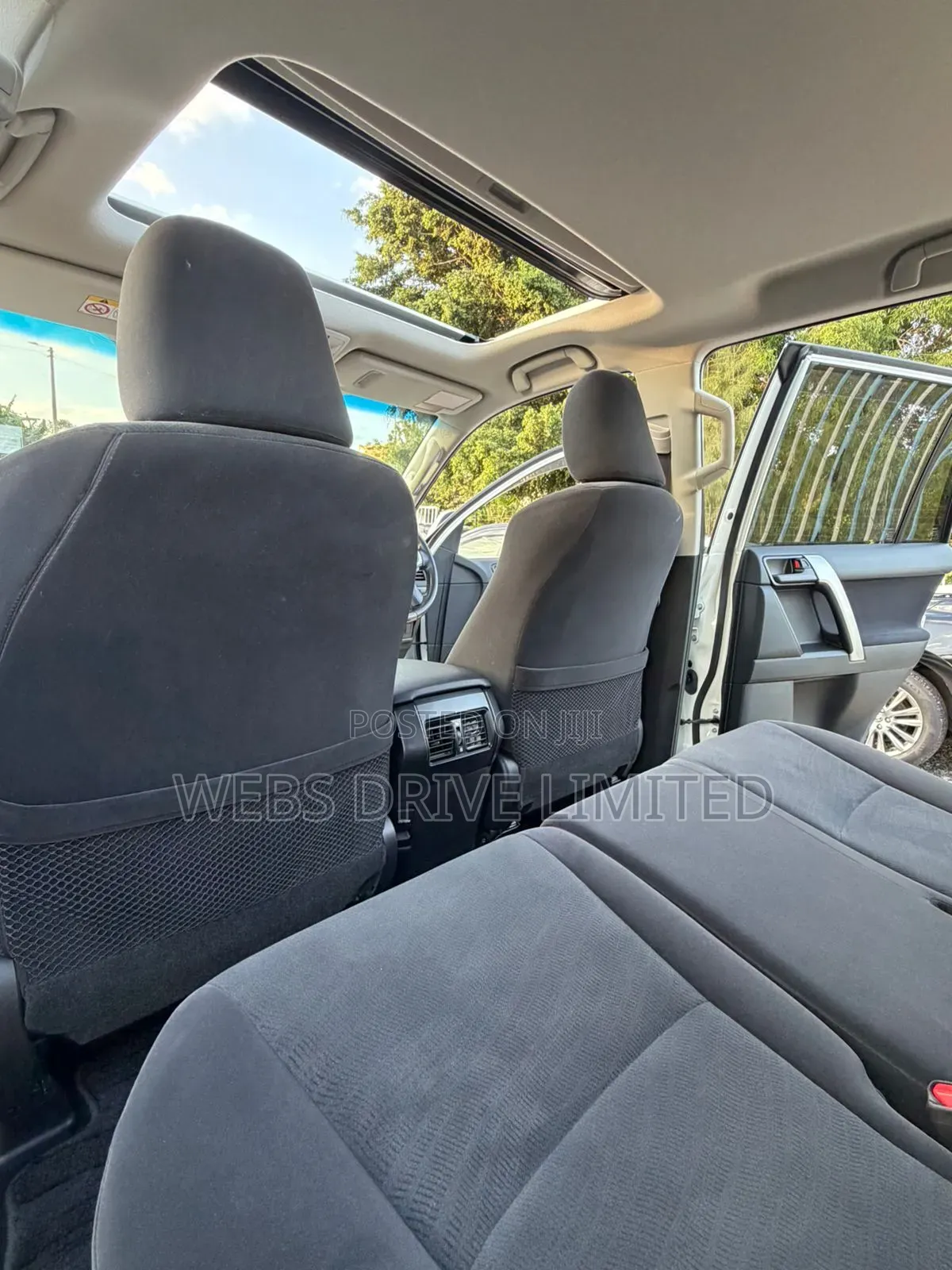 Toyota Land Cruiser Prado 2019 Pearl