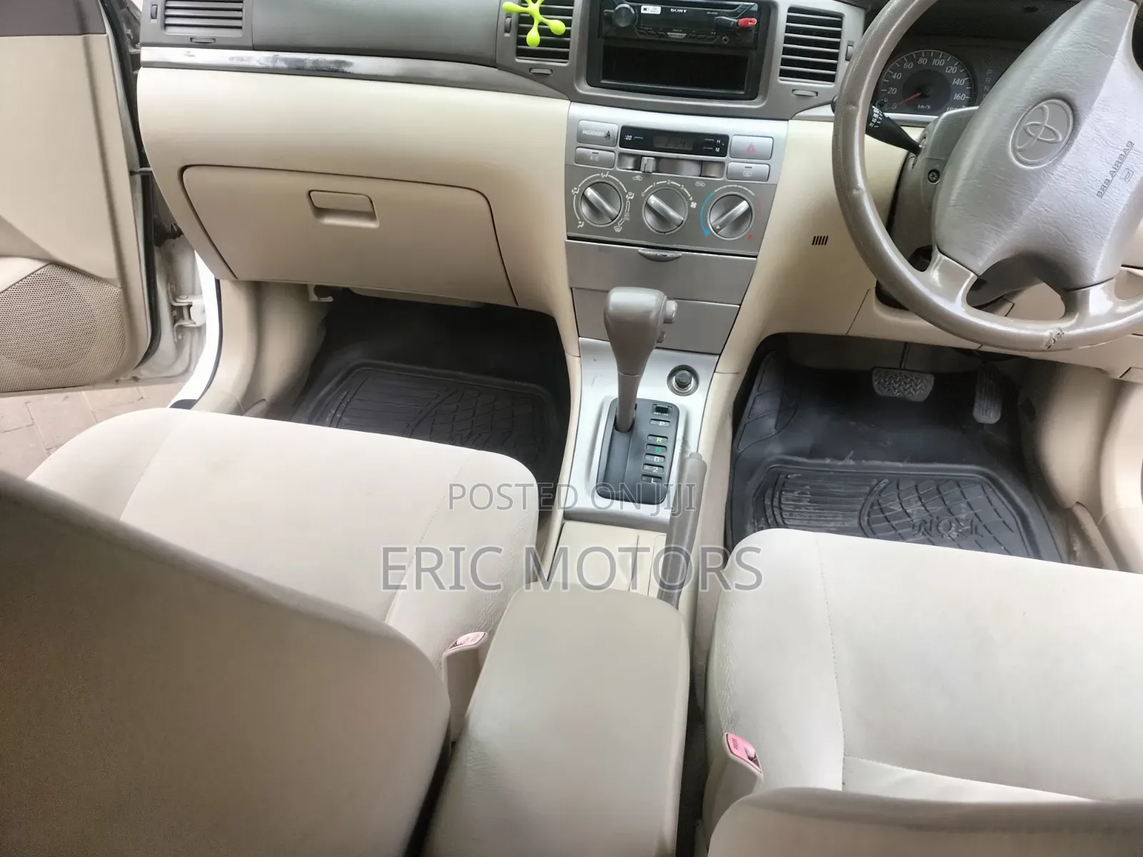 Toyota Corolla 2006 White