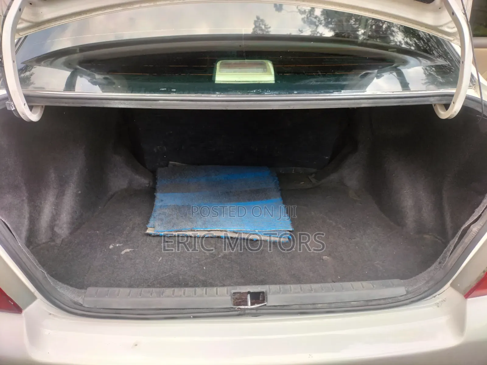 Toyota Corolla 2006 White