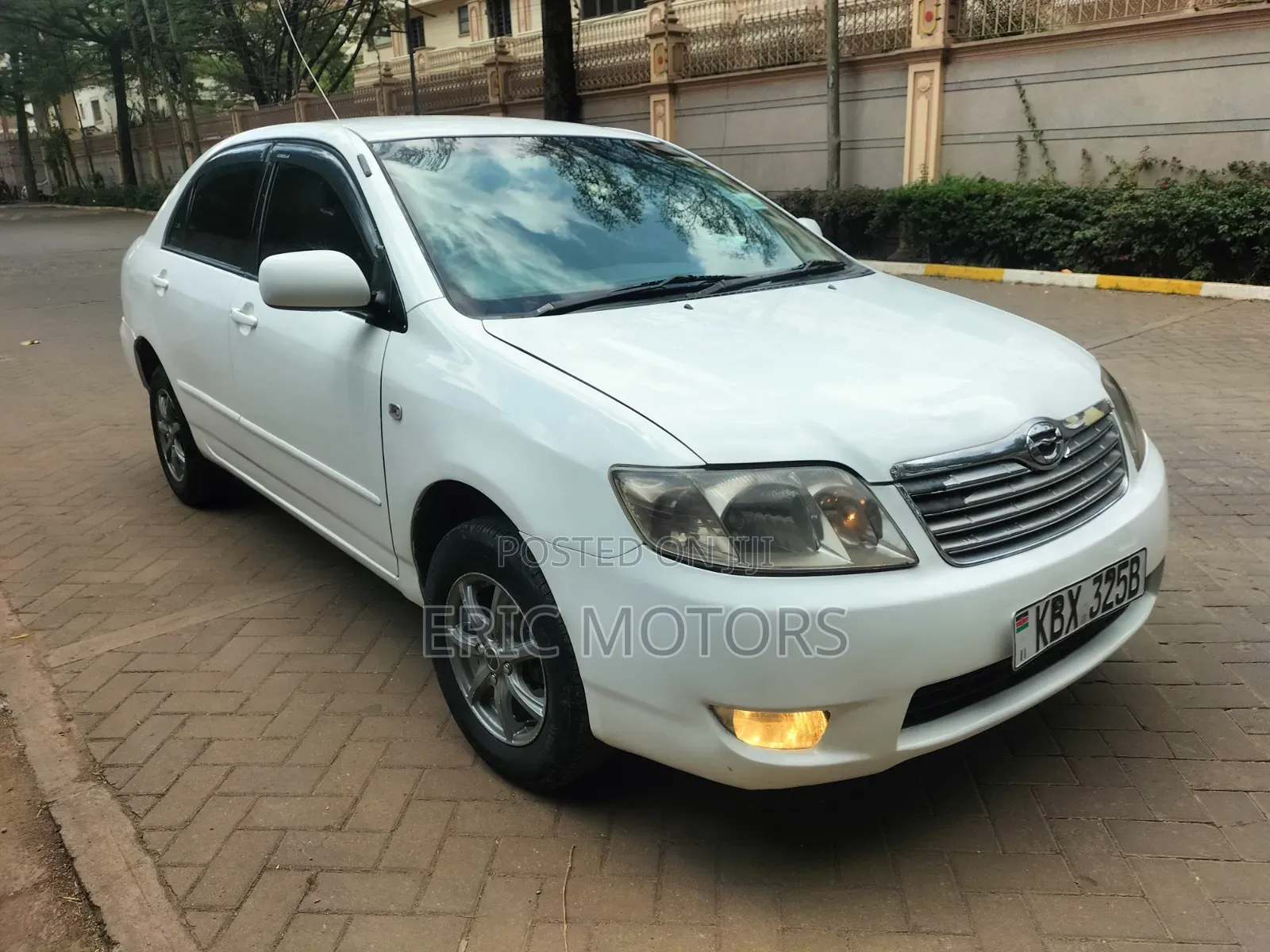 Toyota Corolla 2006 White