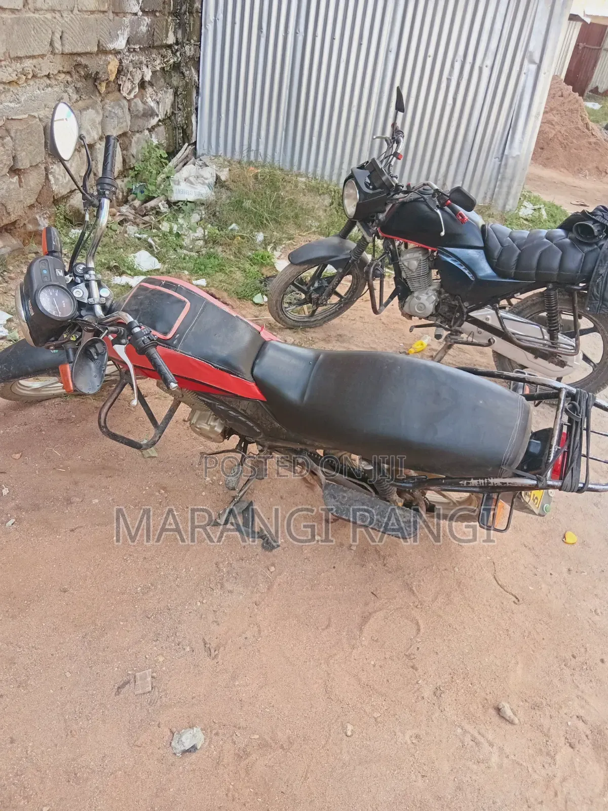 Honda CB 2022 Red