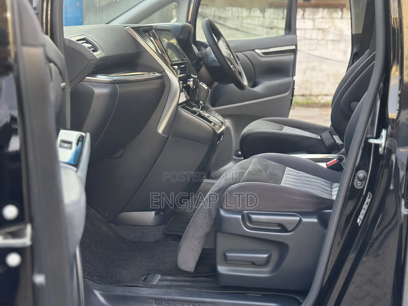 Toyota Alphard 2.5 Petrol FWD 2019 Black