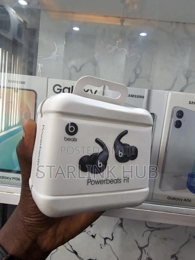 Beats Powerbeats Fit Earbuds - thumbnail 2