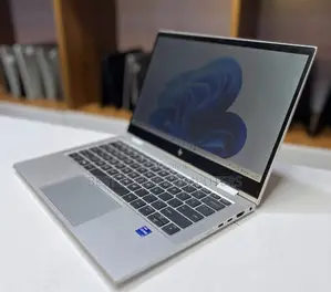 Laptop HP EliteBook 830 G8 16GB Intel Core i5 SSD 256GB