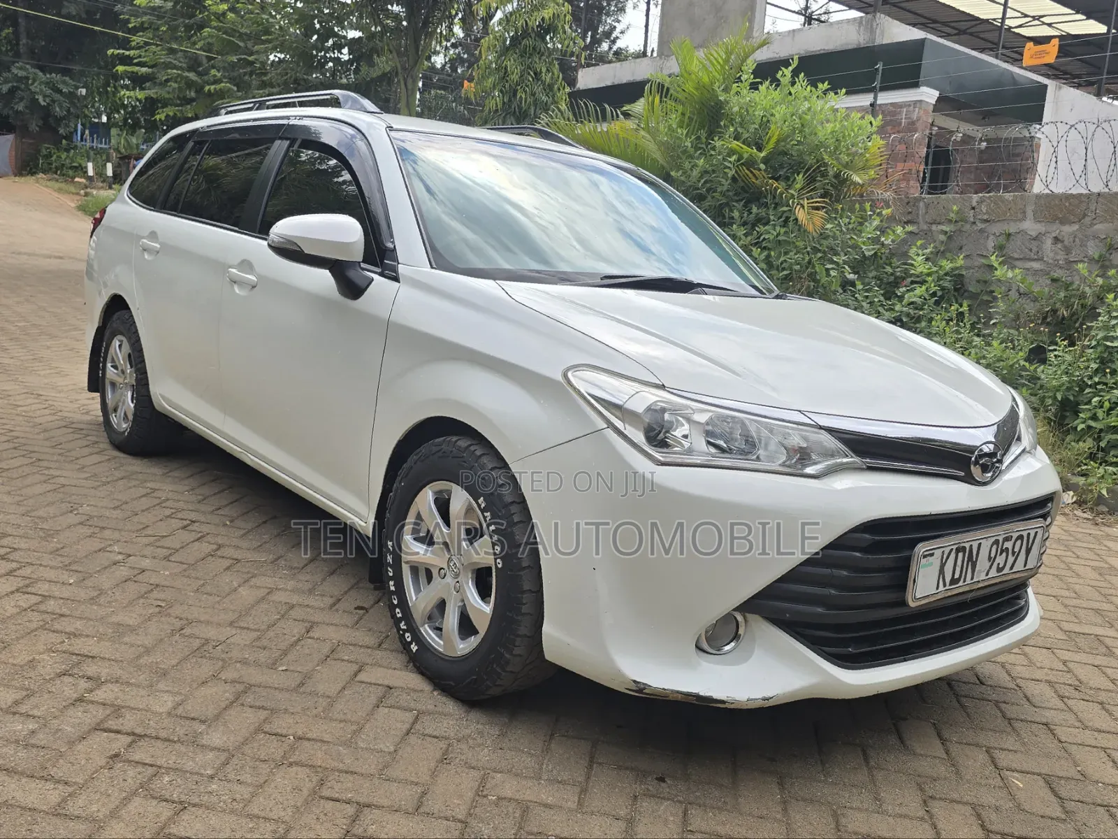 Toyota Corolla Fielder 2016 White