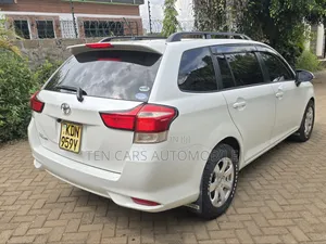 Toyota Corolla Fielder 2016 White
