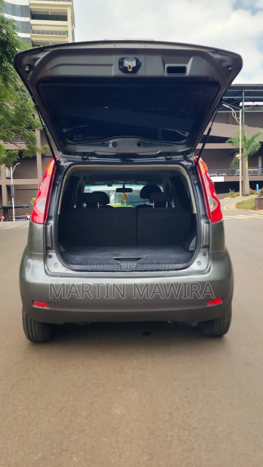 Nissan Note 2011 Gray
