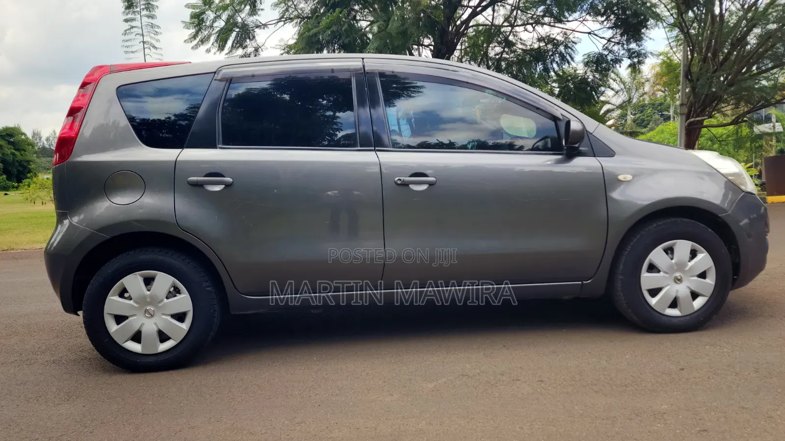 Nissan Note 2011 Gray