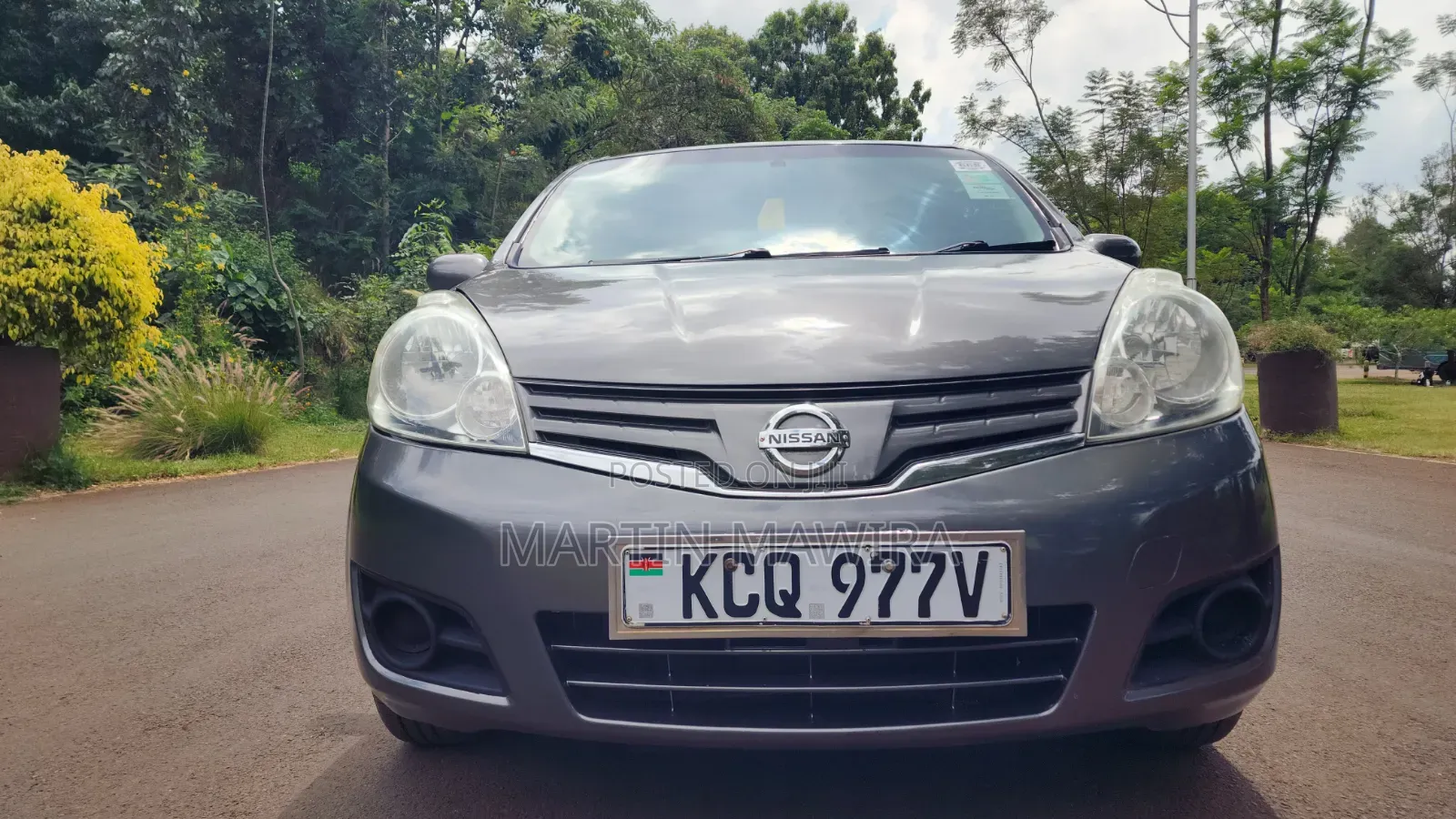 Nissan Note 2011 Gray