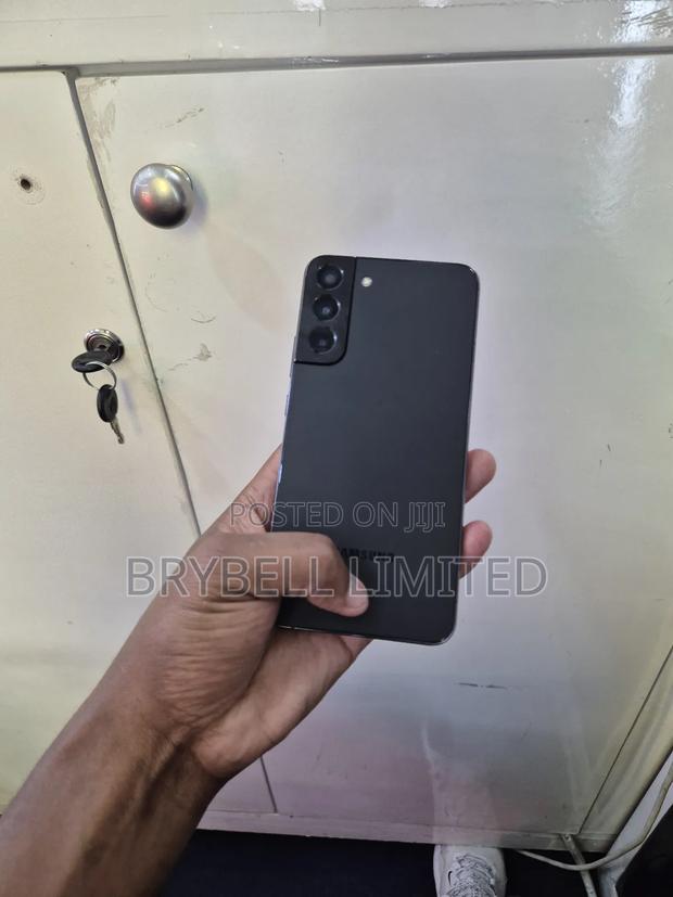 Samsung Galaxy S22+ 5G 256 GB Black - thumbnail 6