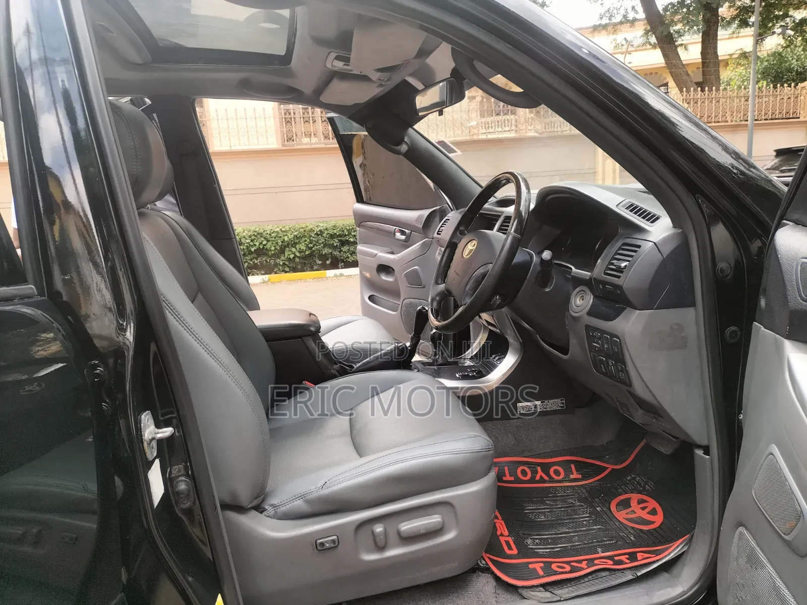 Toyota Land Cruiser Prado 2009 Matt Black