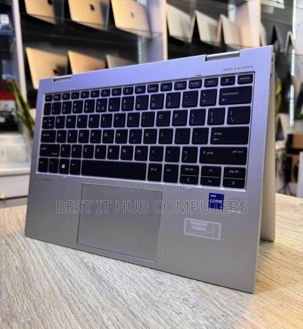 Laptop HP EliteBook 830 G9 16GB Intel Core i5 SSD 256GB - thumbnail 2