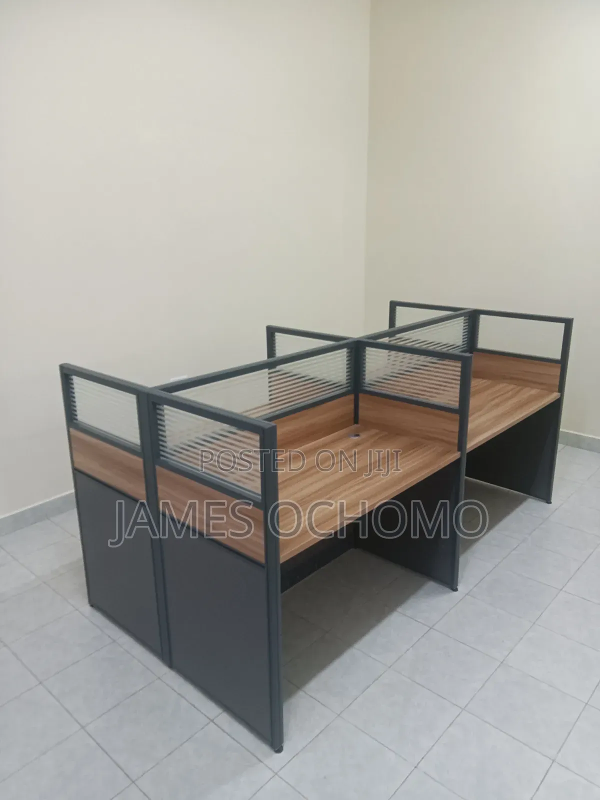 4 Way Workstation