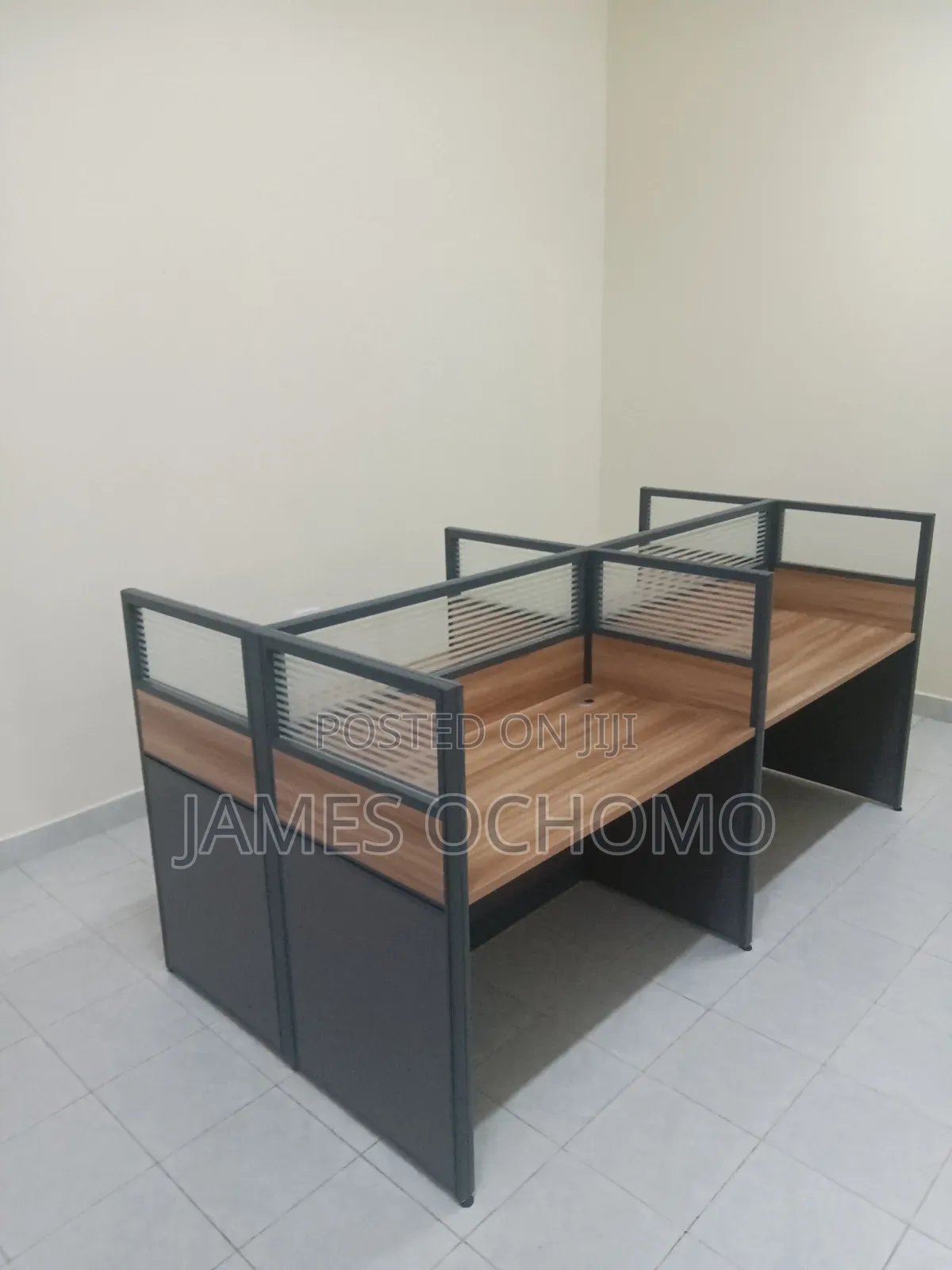 4 Way Workstation