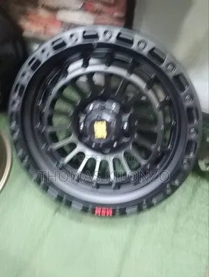 Size 17 4*4 Prado Offset Alloy Rims