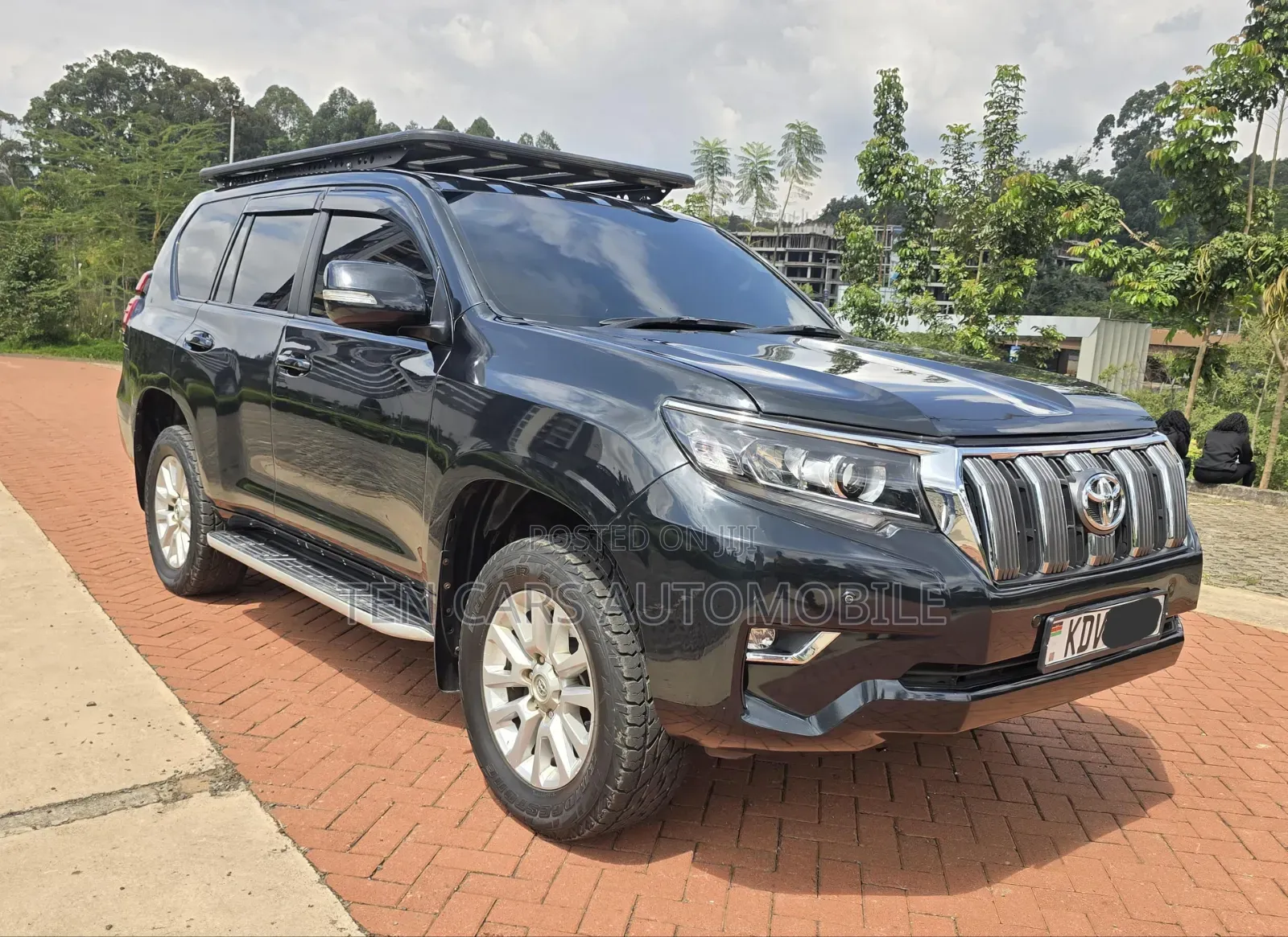 Toyota Land Cruiser Prado 2011 Black