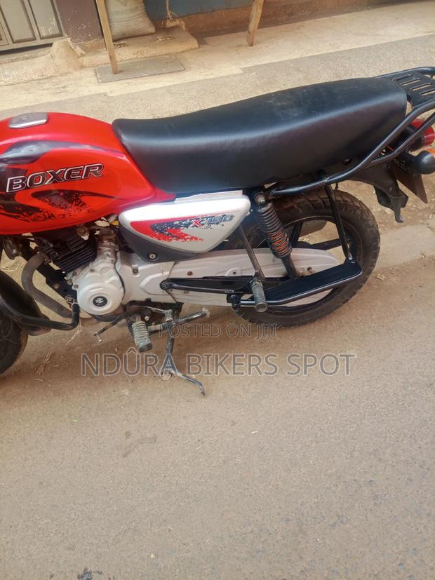 Bajaj Boxer 150 UG 2025 Red - thumbnail 3