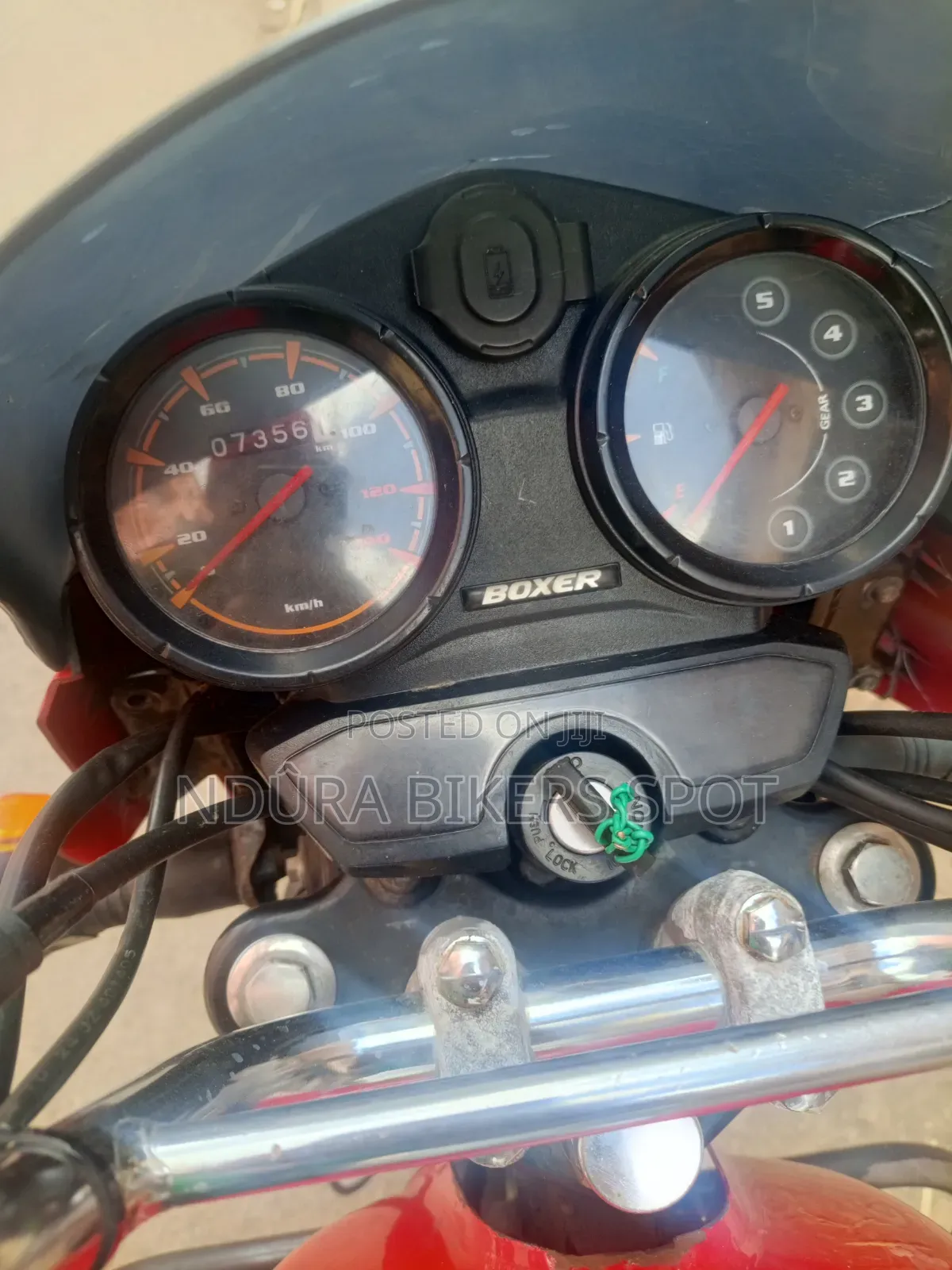 Bajaj Boxer 150 UG 2025 Red