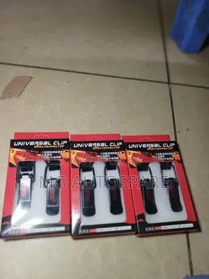 Universal Bumber Clip Small