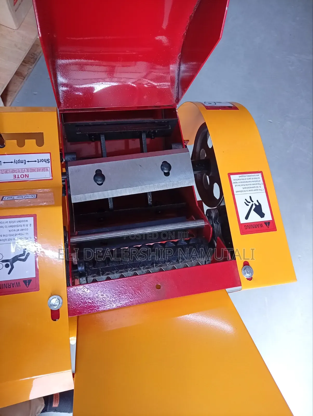 High-Capacity Milano Chaff Cutter for Dairy and Livestock Farms