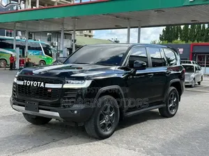 Toyota Land Cruiser 2023 Black