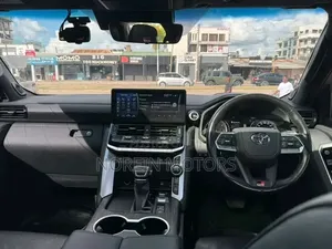 Toyota Land Cruiser 2023 Black